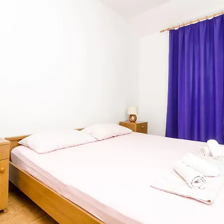 Kralj * 사플루나라