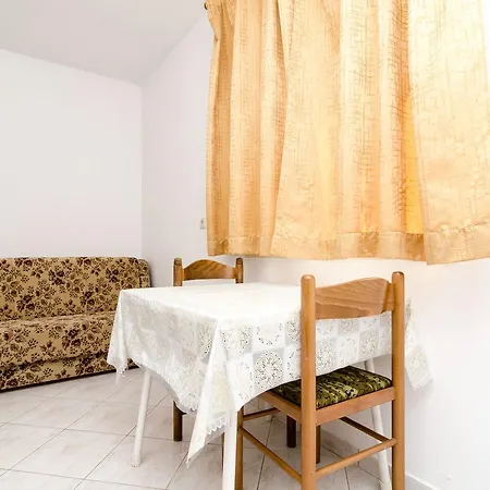 Kralj Apartmán *